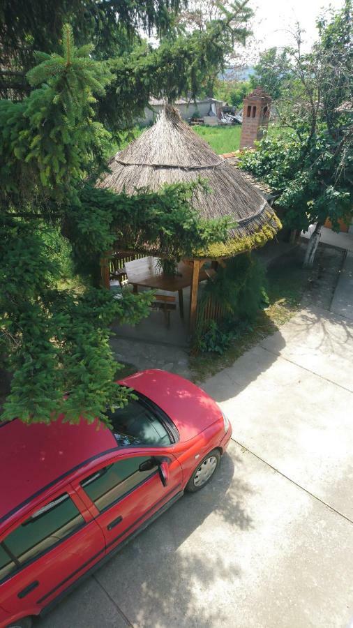 Apartment Kostolic Gajic Exterior foto